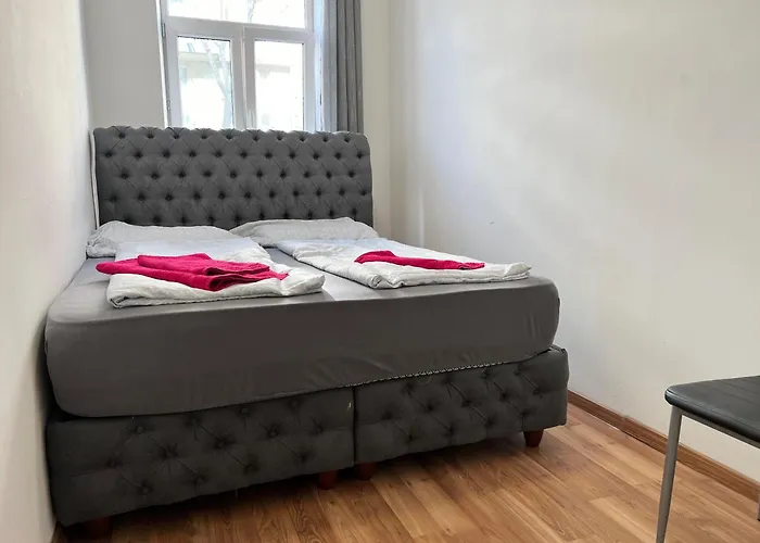 15-min To Center, Simple 3br & 1lr With Wifi Vienna